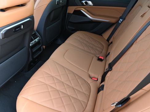 New 2026 BMW X5 xDrive40i image 10
