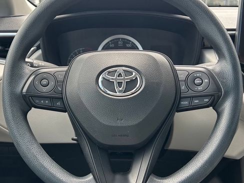 Certified 2022 Toyota Corolla Cross L AWD/4WD image 20