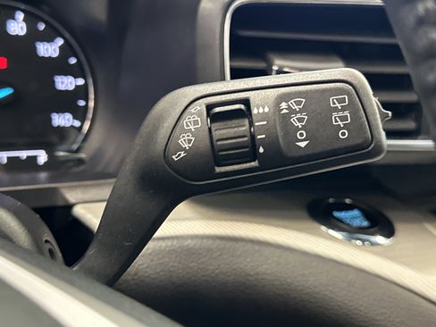 Certified 2023 Ford Explorer XLT w/ Equipment Group 202A image 38