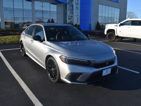 Certified 2023 Honda Civic Sport image 2