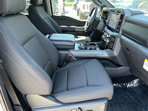 Used 2025 Ford F150 XLT w/ Equipment Group 302A MID AWD/4WD image 18