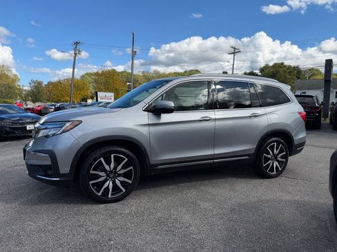 Used 2022 Honda Pilot Touring image 7