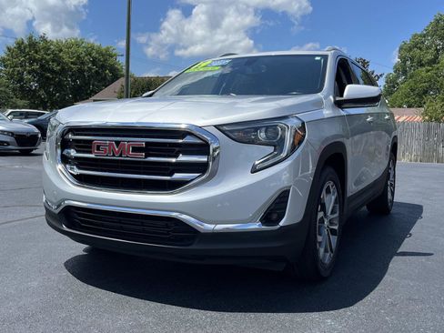 Used 2019 GMC Terrain SLT image 17