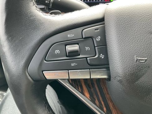 Used 2022 Cadillac Escalade Luxury image 30