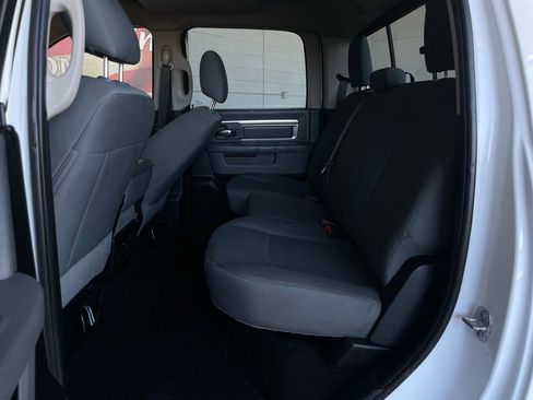 Used 2020 RAM 1500 Classic SLT image 7