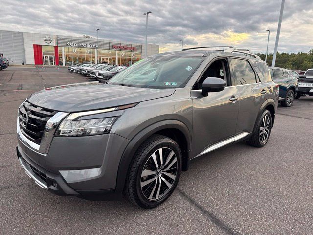 Certified 2023 Nissan Pathfinder Platinum AWD/4WD image 52