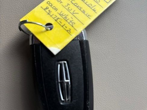 Used 2020 Lincoln Corsair Reserve w/ Equipment Group 201A image 18