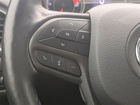 Used 2020 Jeep Cherokee Trailhawk w/ Cold Weather Group image 27