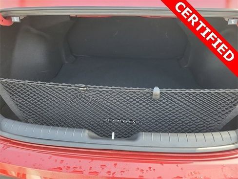 Certified 2025 Hyundai Elantra Sport image 21
