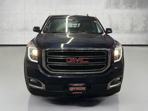 Used 2020 GMC Yukon XL SLT image 2
