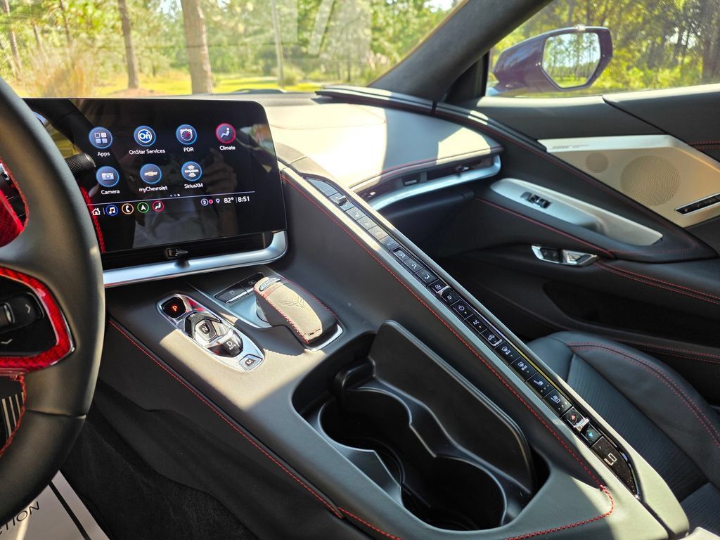Used 2023 Chevrolet Corvette Stingray Premium Cpe w/ Z51 Performance Package RWD image 27