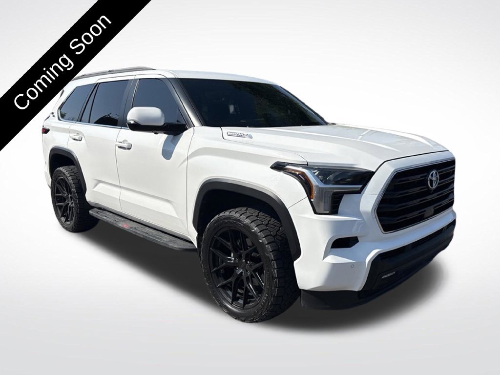 Used 2024 Toyota Sequoia SR5 w/ SR5 Premium Package AWD/4WD image 3