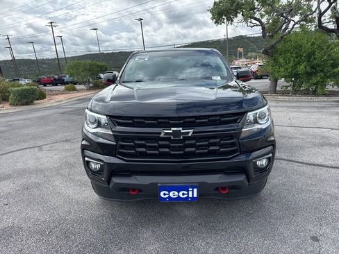 Used 2022 Chevrolet Colorado LT w/ Redline Special Edition image 2