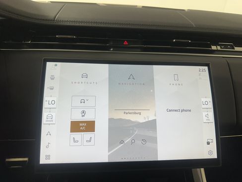 Used 2024 Land Rover Range Rover Sport Dynamic SE image 15