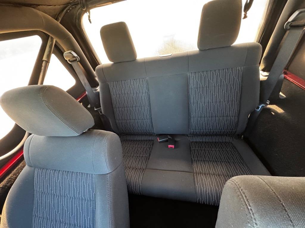 Used 2012 Jeep Wrangler Sport AWD/4WD image 5