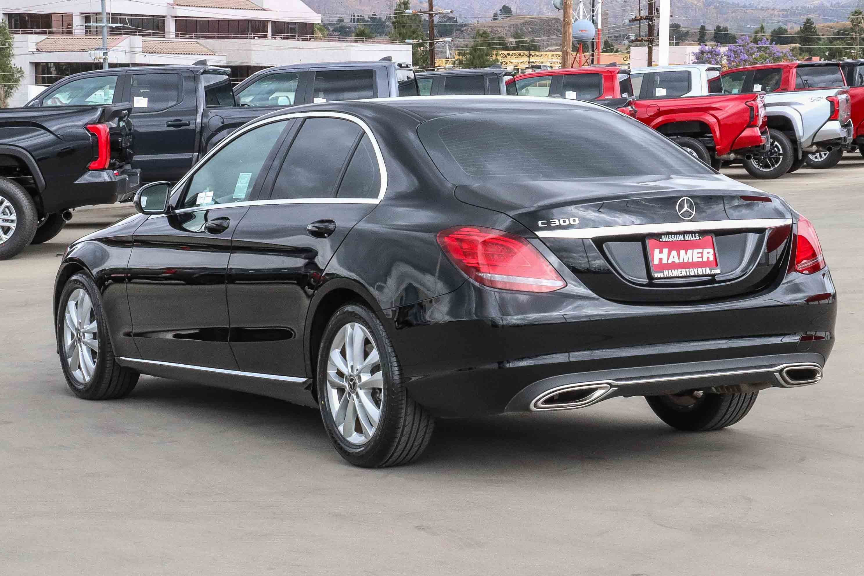 Used 2019 Mercedes-Benz C 300 Sedan image 5