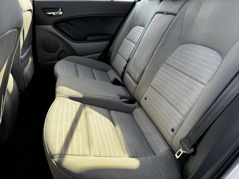 Used 2015 Kia Forte EX w/ Protection Package image 6