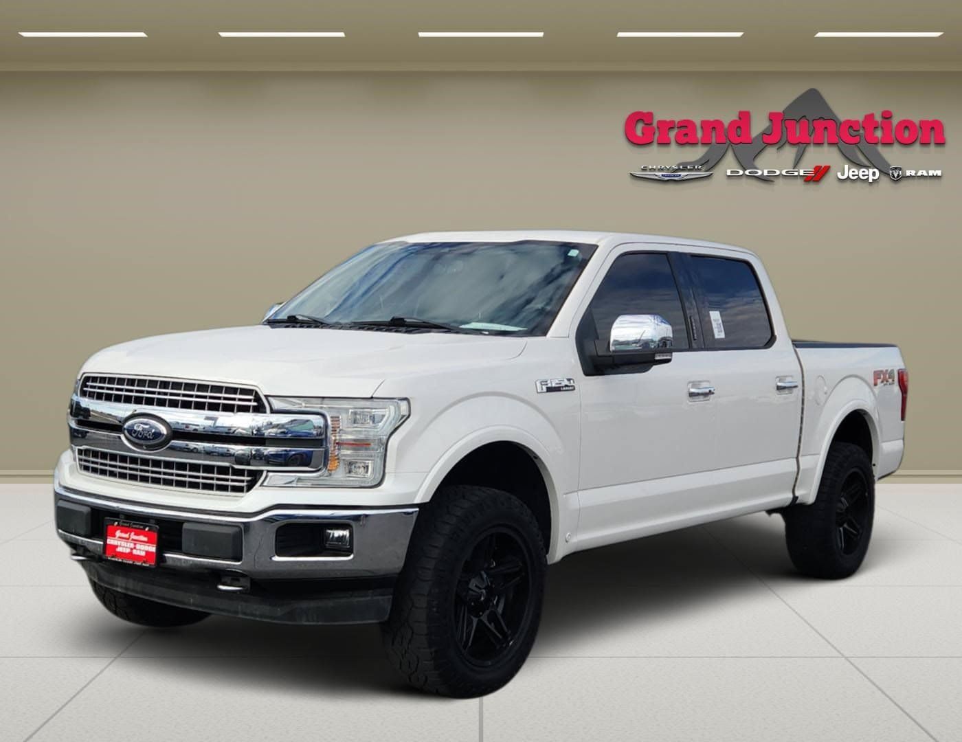 Used 2018 Ford F150 Lariat w/ Equipment Group 502A Luxury AWD/4WD image 3