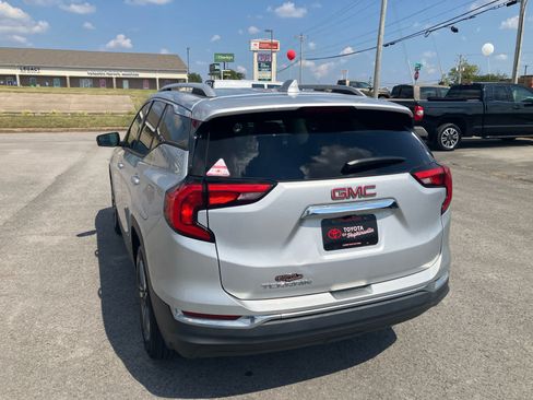 Used 2019 GMC Terrain SLT w/ Preferred Package FWD image 5