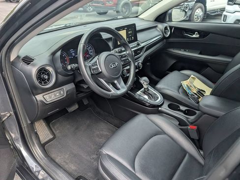Used 2021 Kia Forte EX FWD image 12