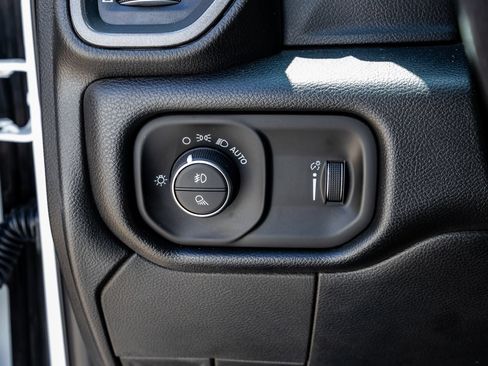 Used 2026 RAM 3500 Tradesman AWD/4WD image 22