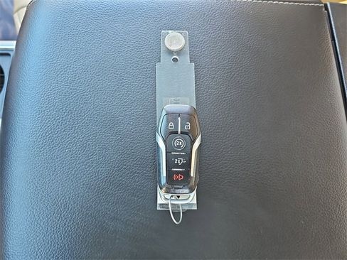 Used 2016 Ford F150 Lariat w/ Equipment Group 502A Luxury image 36