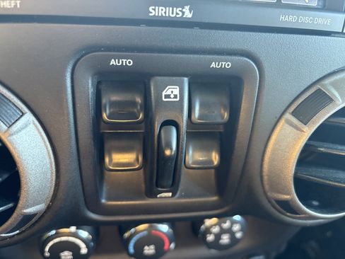 Used 2016 Jeep Wrangler Unlimited Sport w/ Quick Order Package 24S image 28