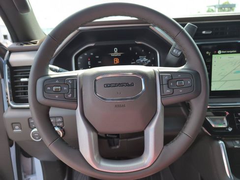 New 2026 GMC Sierra 2500 Denali w/ Denali Reserve Package AWD/4WD image 29