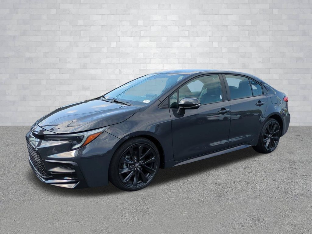 Used 2023 Toyota Corolla SE FWD image 9