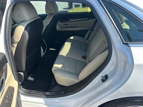 Used 2019 Cadillac CT6 Premium Luxury AWD/4WD image 16