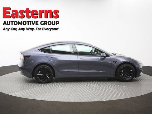 Used 2022 Tesla Model 3 Long Range AWD/4WD image 41