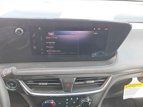Used 2025 Buick Encore GX Preferred AWD/4WD image 25