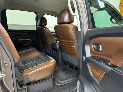 Used 2018 Nissan Titan Platinum Reserve w/ Platinum Utility Package image 60