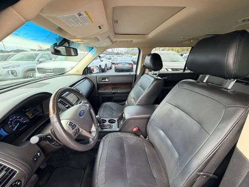 Used 2016 Ford Flex Limited image 11