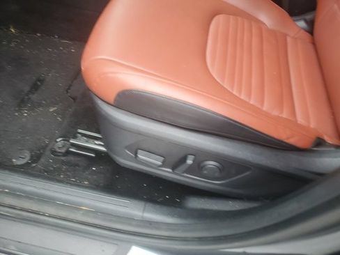 Used 2024 Kia Sportage SX AWD/4WD image 30