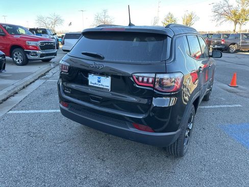 New 2026 Jeep Compass Latitude image 27