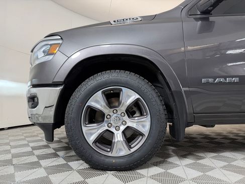 Used 2022 RAM 1500 Laramie AWD/4WD image 11