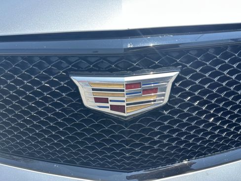 Used 2020 Cadillac XT6 Sport AWD/4WD image 28
