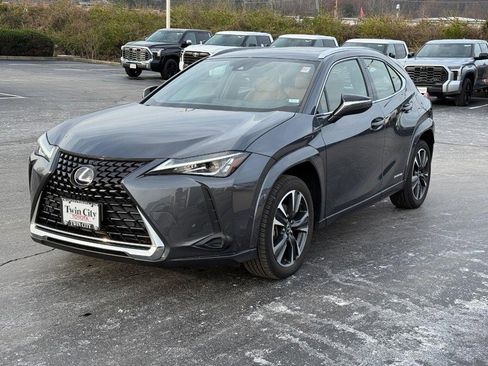 Used 2022 Lexus UX 250h UX 250h AWD image 8