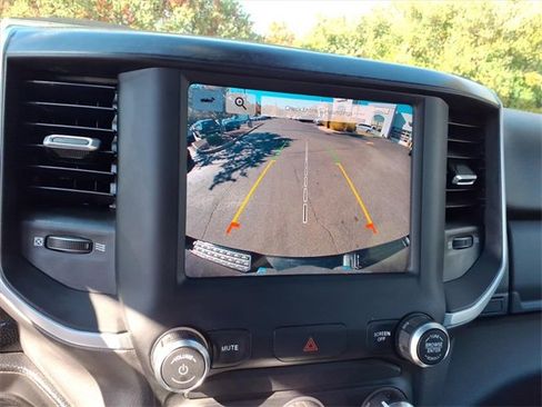 Certified 2022 RAM 1500 Big Horn image 21