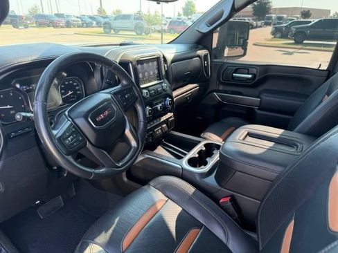 Used 2022 GMC Sierra 2500 AT4 w/ AT4 Premium Plus Package AWD/4WD image 13