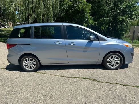 Used 2012 MAZDA MAZDA5 Sport FWD image 5