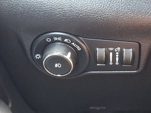 Certified 2022 Jeep Compass High Altitude AWD/4WD image 31