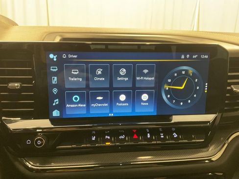 Used 2024 Chevrolet Silverado 2500 ZR2 w/ Technology Package image 21