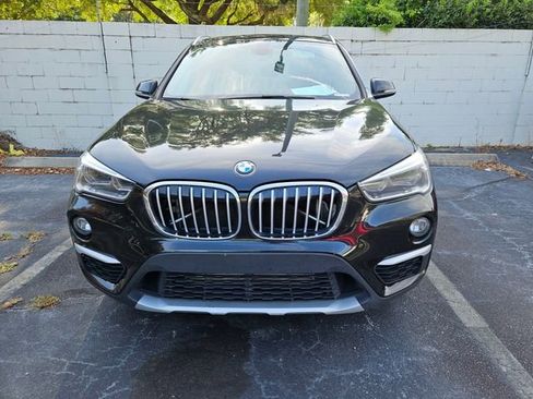 Used 2018 BMW X1 xDrive28i AWD/4WD image 3