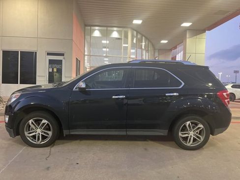 Used 2016 Chevrolet Equinox LTZ w/ Enhanced Convenience Package image 2