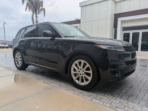 Certified 2025 Land Rover Range Rover Sport AWD/4WD image 3
