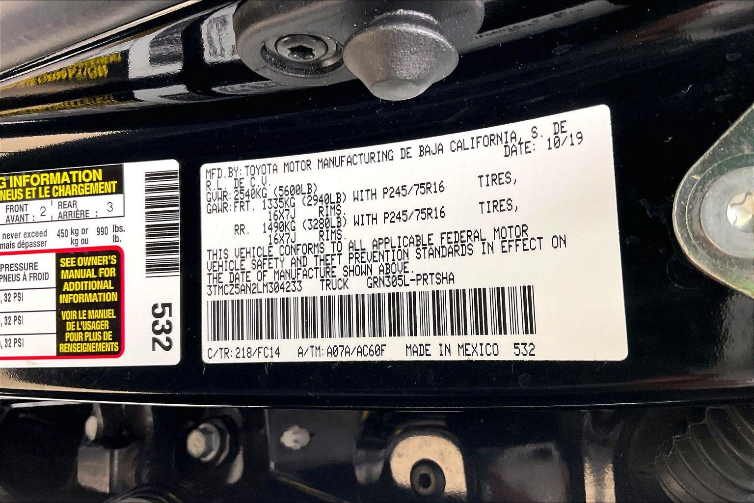 Used 2020 Toyota Tacoma SR5 AWD/4WD image 36