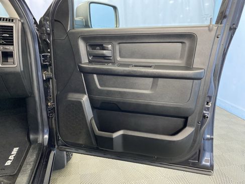 Used 2014 RAM 1500 Express image 38