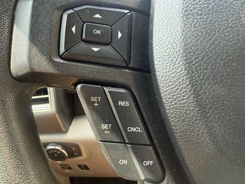 Used 2020 Ford F150 XLT w/ Equipment Group 301A Mid AWD/4WD image 18